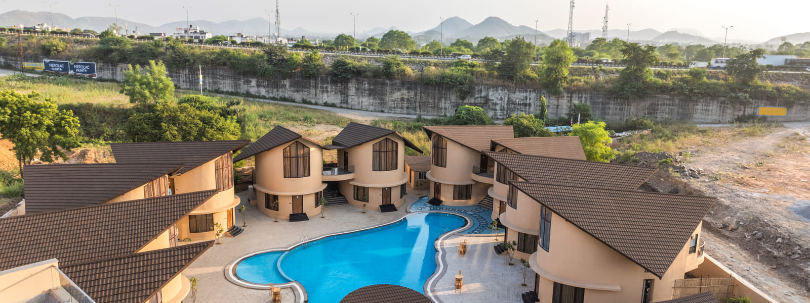 The Qualia Resort Udaipur - full property with swimming pool