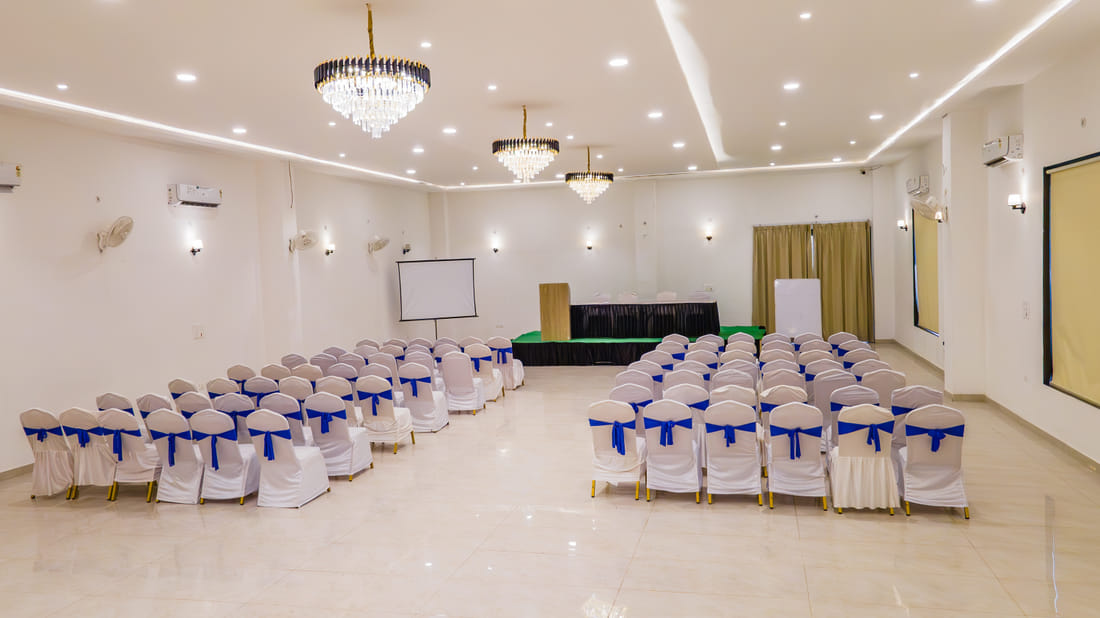 Banquet hall layout