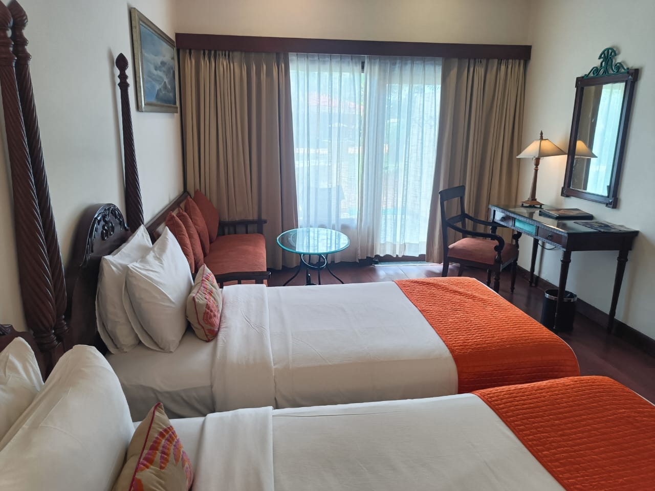 Deluxe Room with Pool or Garden View — The Hans Coco Palms, Puri