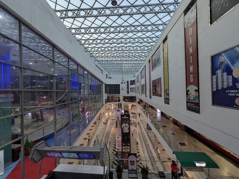 Skylit shopping mall atrium