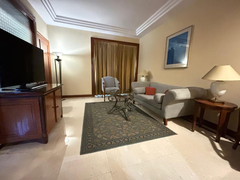 Deluxe Suite room at The Hans, New Delhi