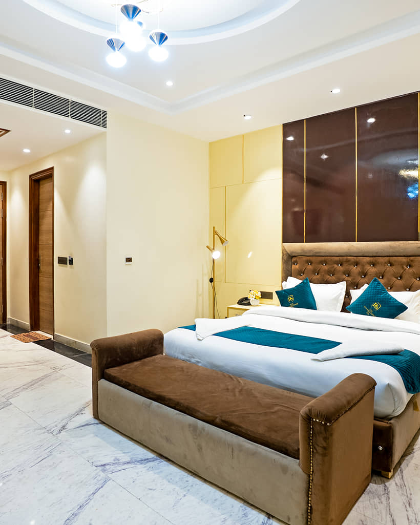 The bedroom of the Presidential Suite