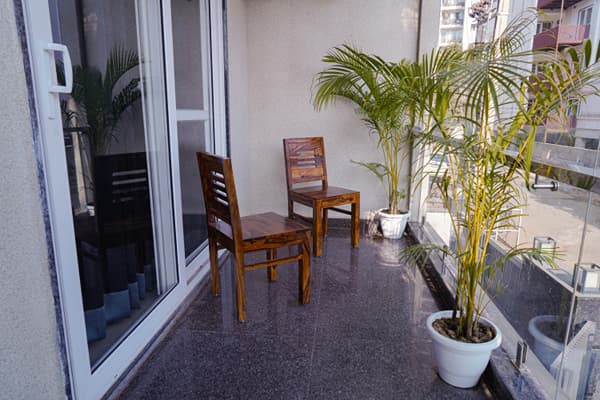 Lime Tree 2BHK Serviced Apartment, Golf Course Road — photo 3