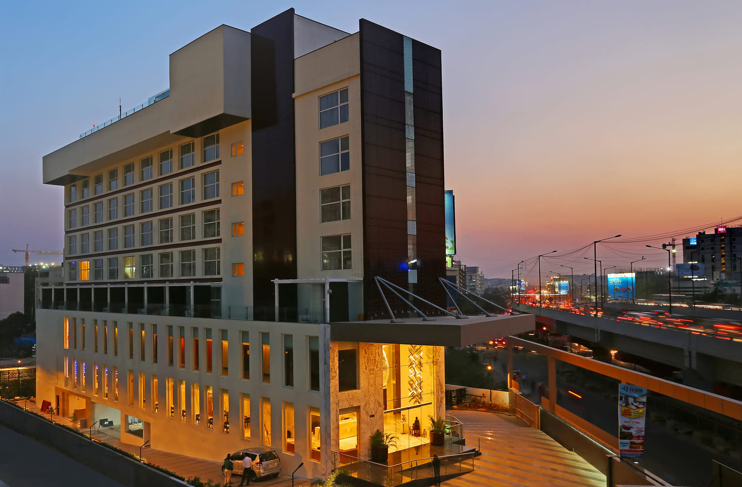 Icon Premier Devarabisanahalli | Business Hotel In Bangalore
