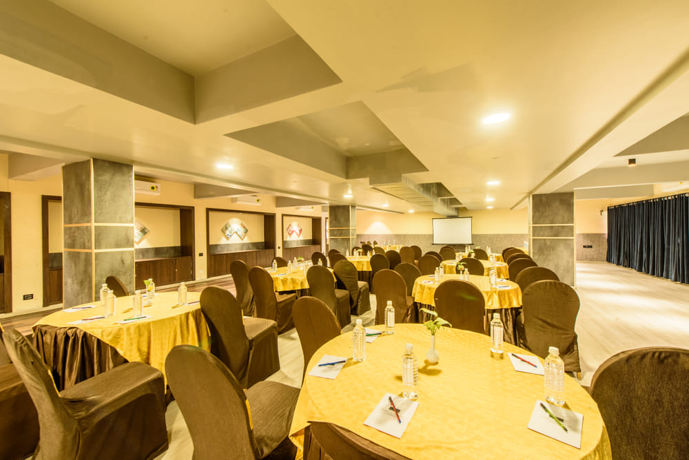 Regency hall, banquet dining layout