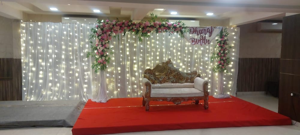 Royale banquet hall, grand entrance view