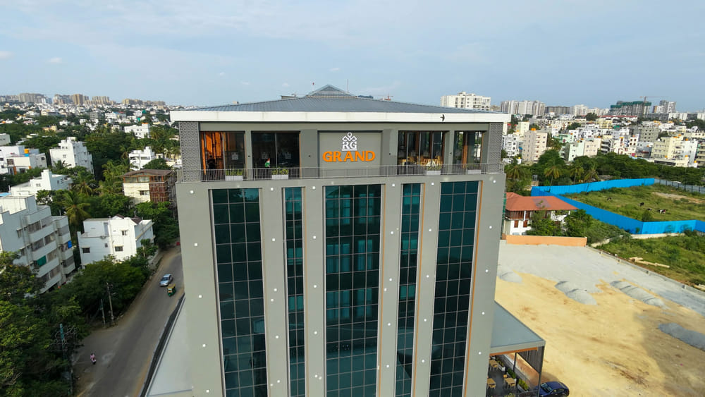 RG Grand Hotel facade