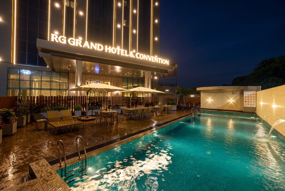 Swimming pool at RG Grand