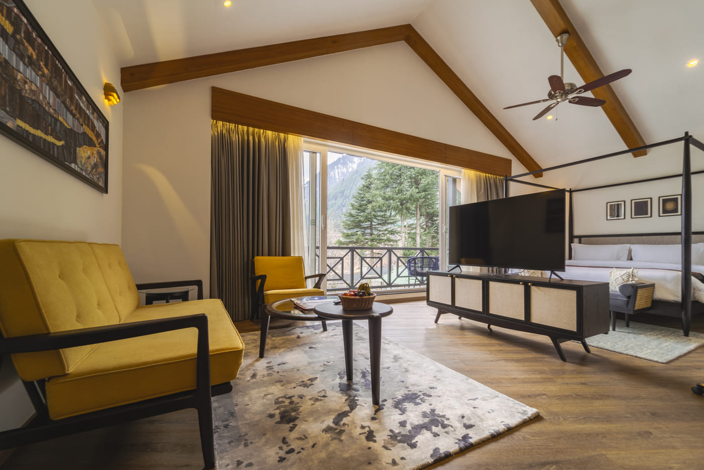 Executive Suite with Garden View