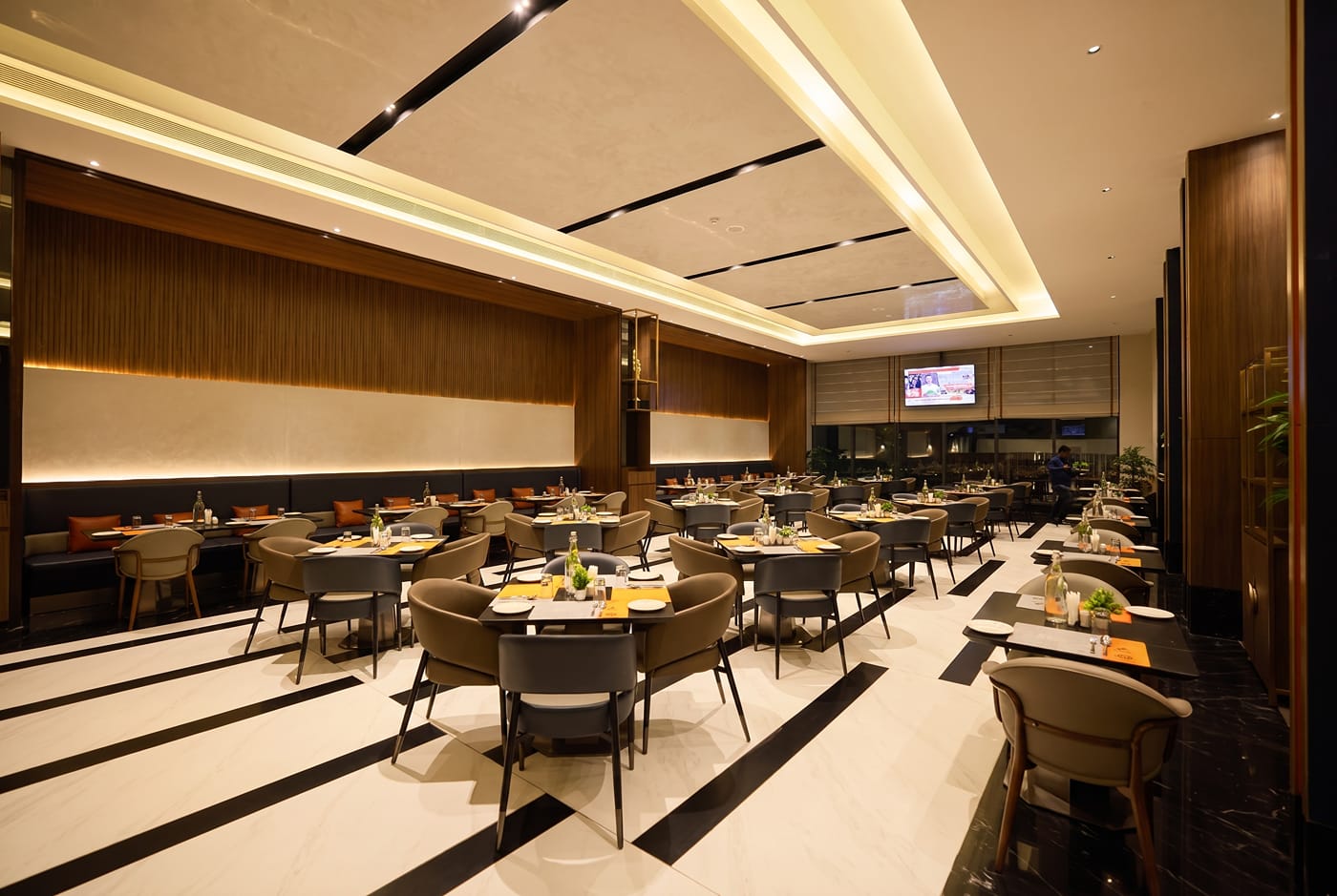 Maxims restaurant at RG Grand