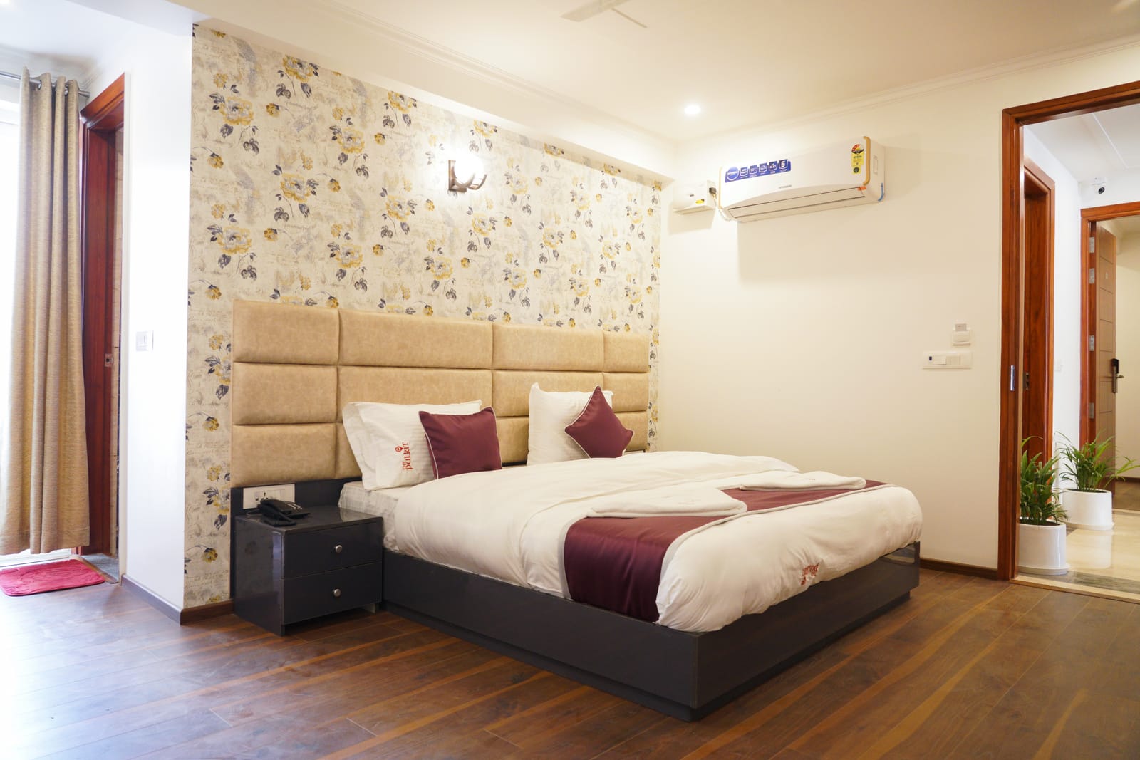 Lime Tree Hotel, Pulkit