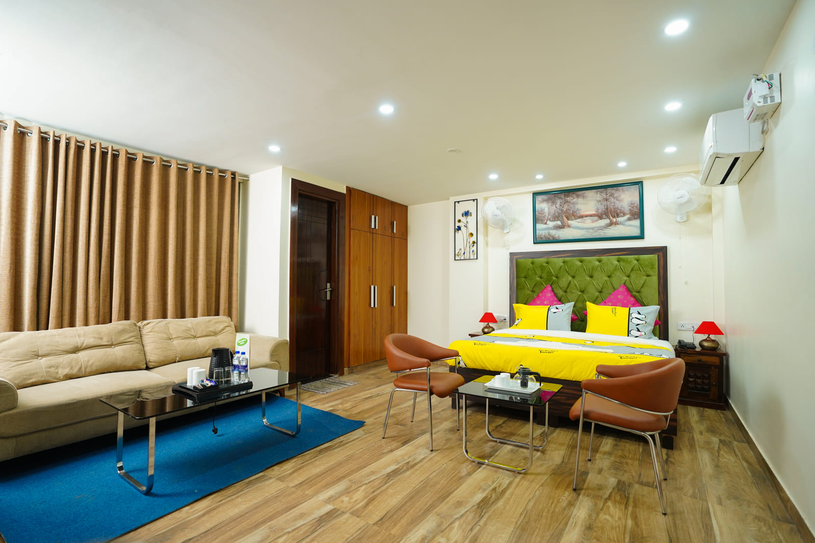 King Room with Balcony