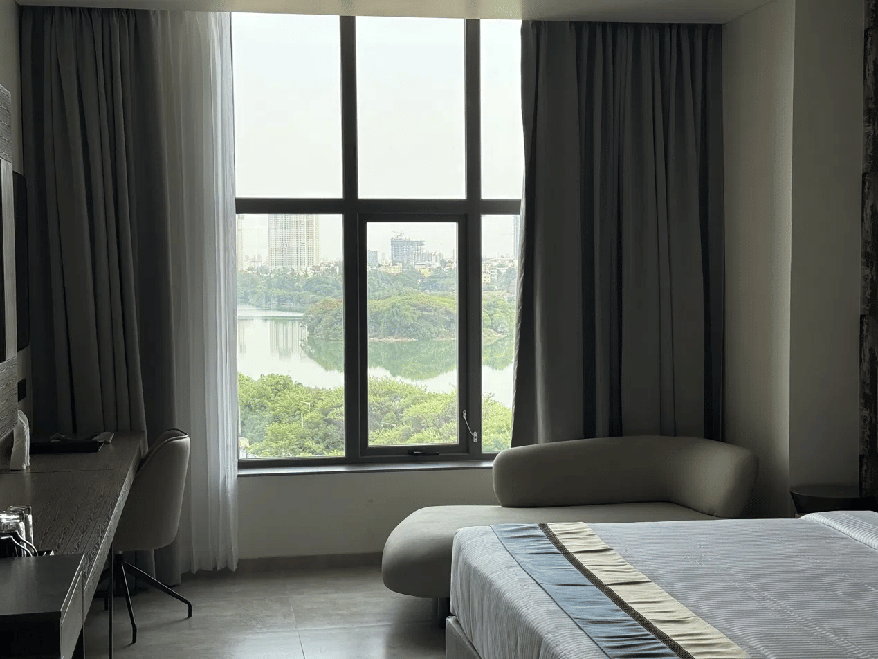 Deluxe King &mdash; The lake view from the room
