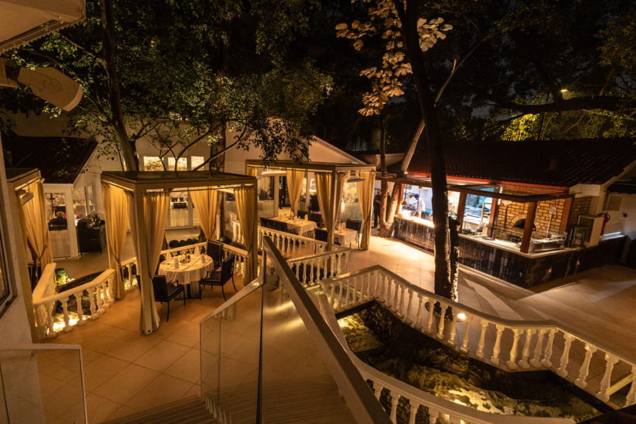 Sevilla Restaurant Bar at The Claridges, New Delhi