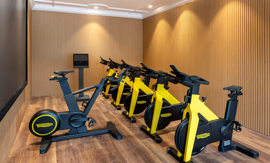 Spinnig Equipment at The Claridges, New Delhi