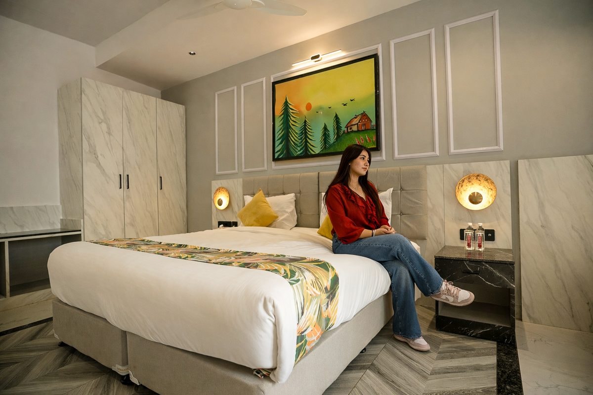 The Pool Suite at Citrus Prime Hill Queen Resort, Pachmarhi