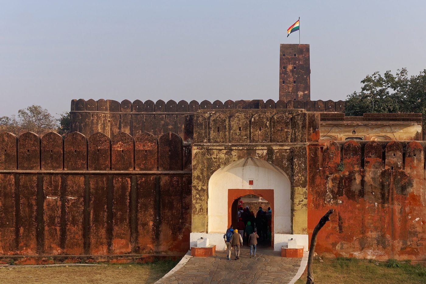 The ramparts of Amer Fort in Jaipur