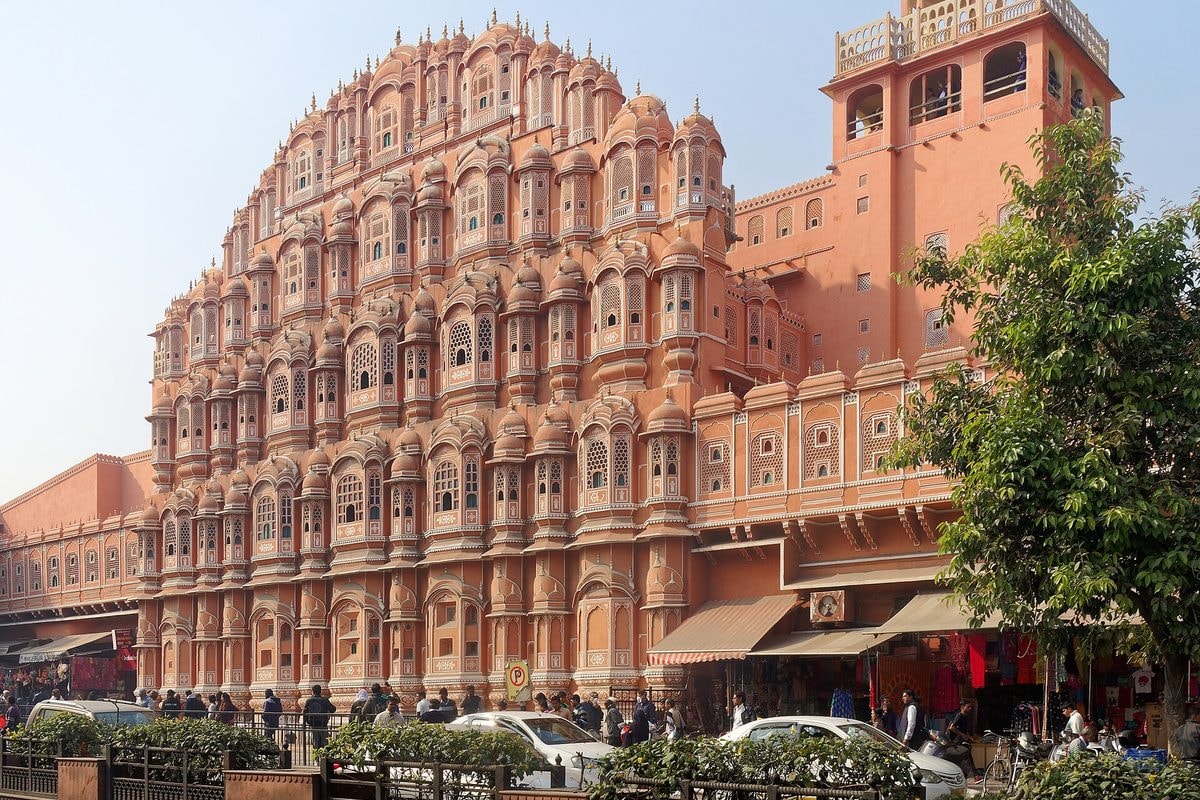 The honeycomb façade of Hawa Mahal in Jaipur
