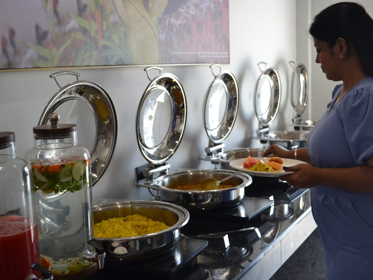 The breakfast buffet at Signum Tathastu Boutique Hotel, Haridwar