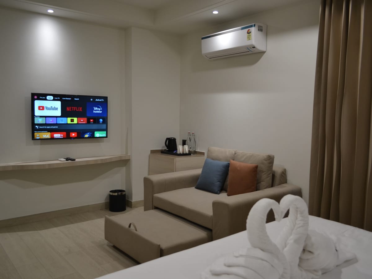 In-room amenities in a Deluxe Double Room at Signum Tathastu Boutique Hotel, Haridwar