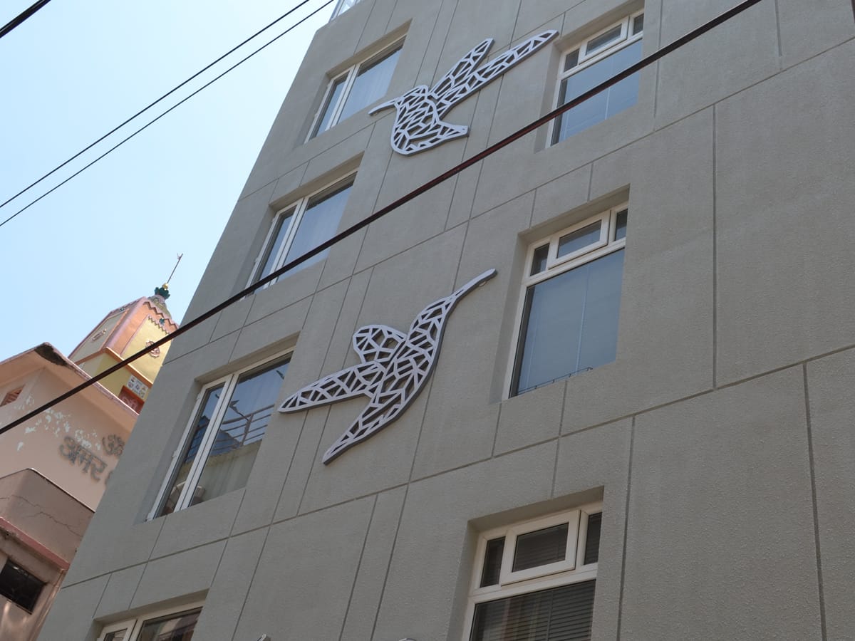 The street-facing exterior of Signum Tathastu Boutique Hotel, Haridwar