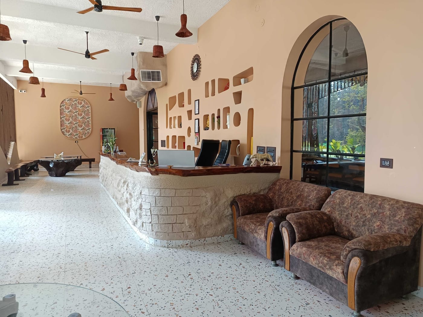The reception at Signum Resort, Bandhavgarh