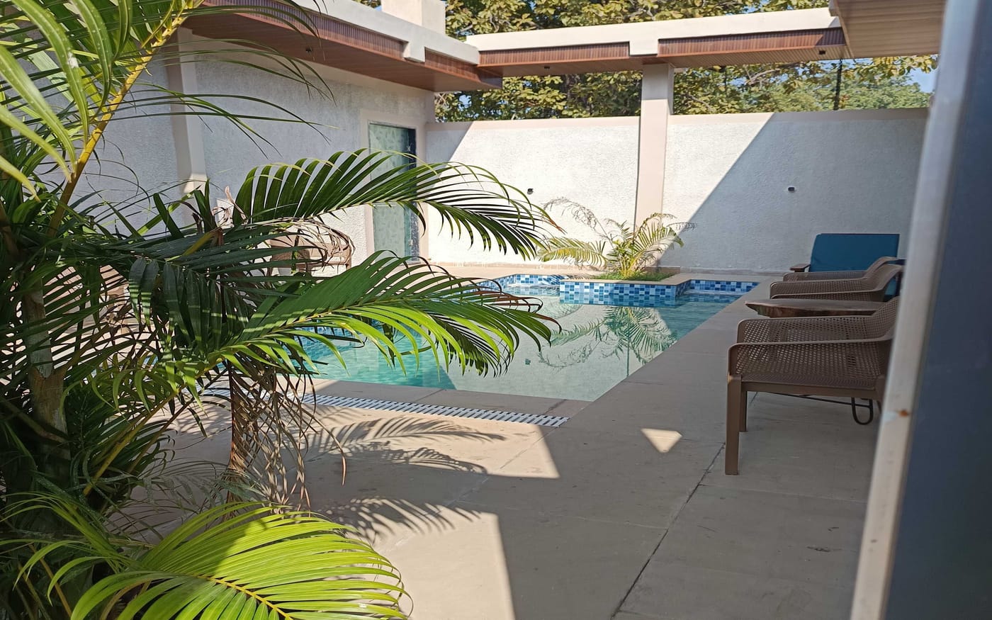 Deluxe Room with Private Pool at Signum Resort, Bandhavgarh