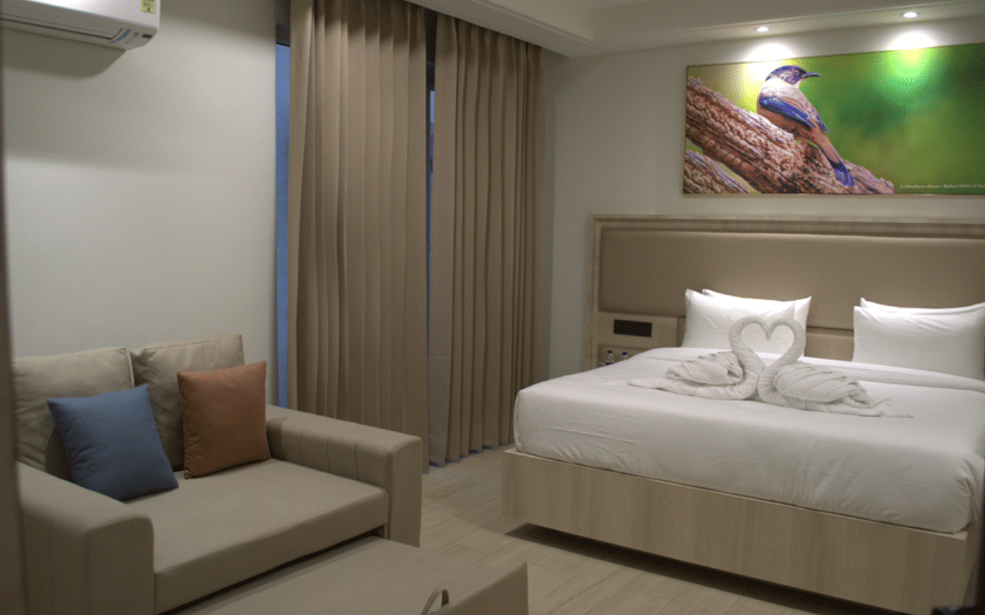 Deluxe Double Room at Signum Tathastu Boutique Hotel, Haridwar