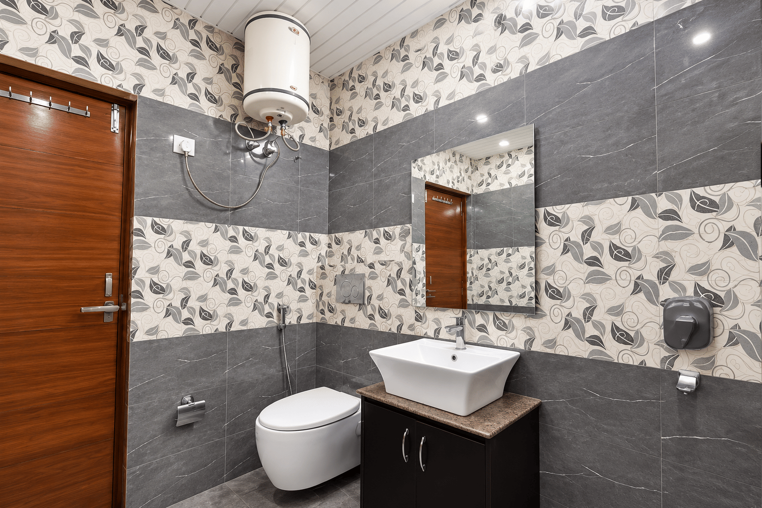 A bathroom at Hotel Snow Ark Inn