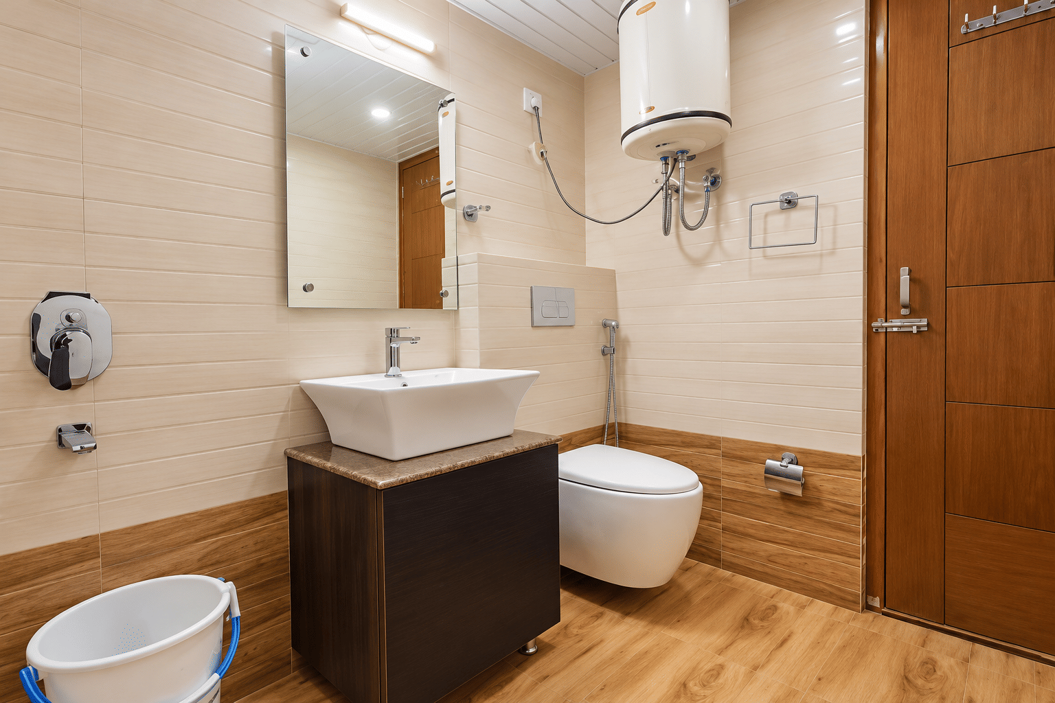 A bathroom with a vanity at Hotel Snow Ark Inn