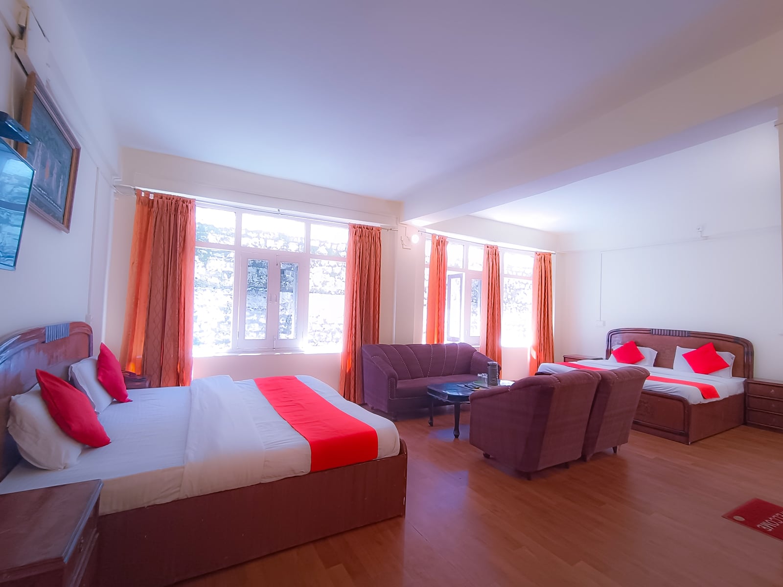 Four Bed Room at Hotel Surya Resort