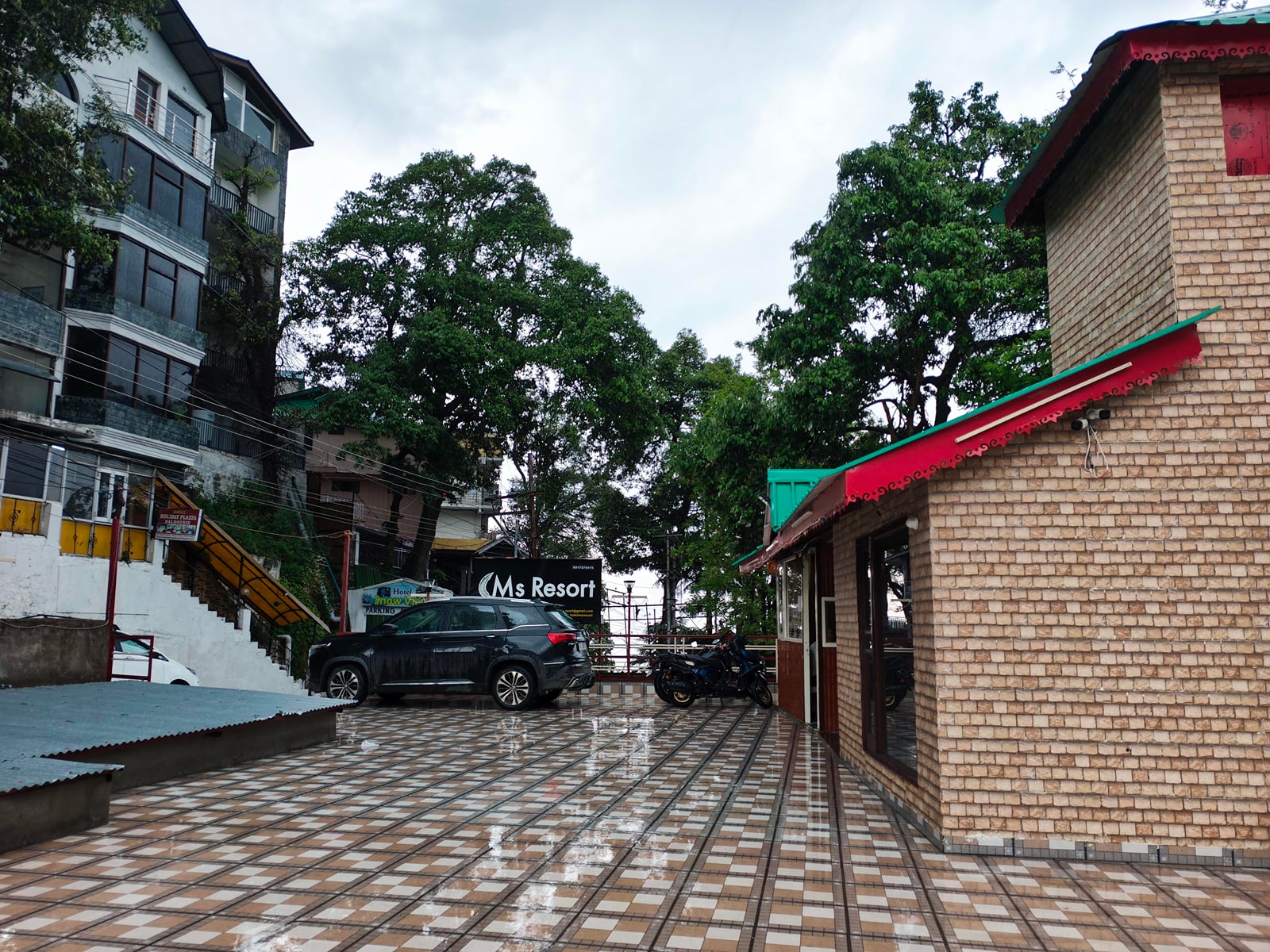 MS Resort from the forecourt, Dalhousie