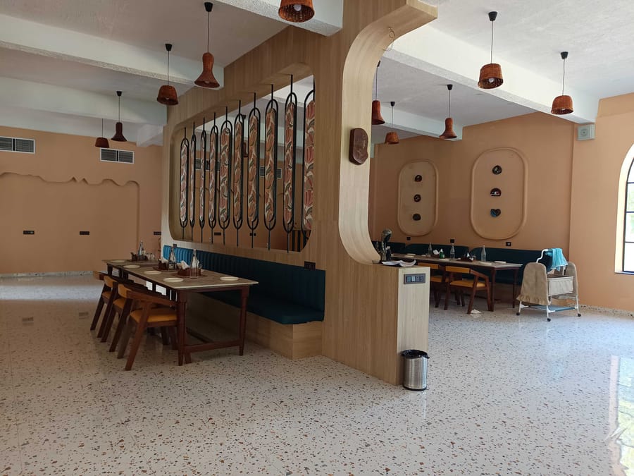The dining area at Signum Resort, Bandhavgarh