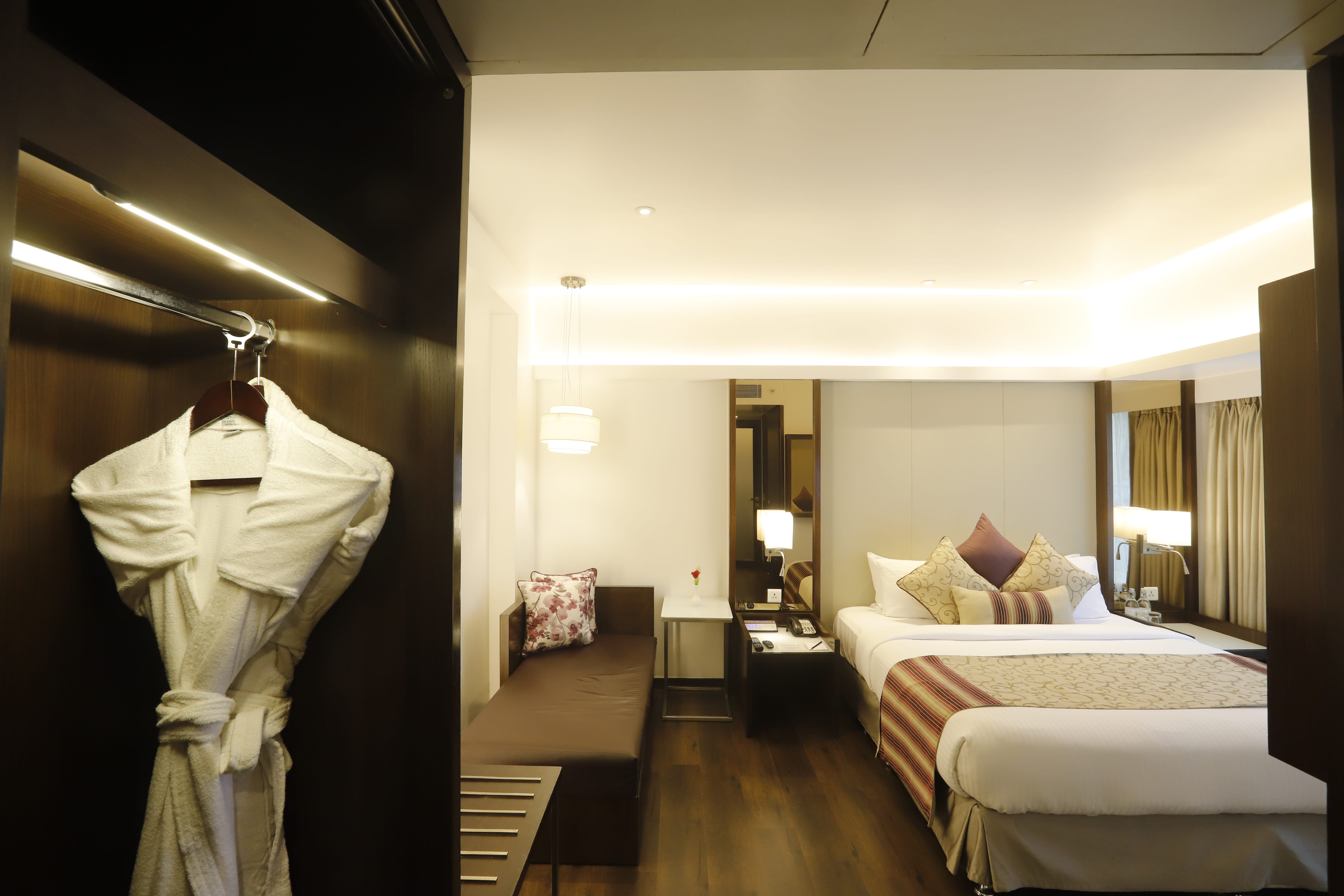 Suite Interior