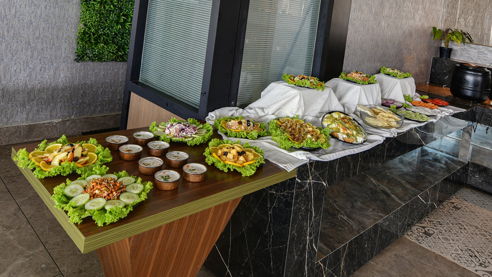 Atlas World Café — VIVIDUS Sleek Aarya Mansion
