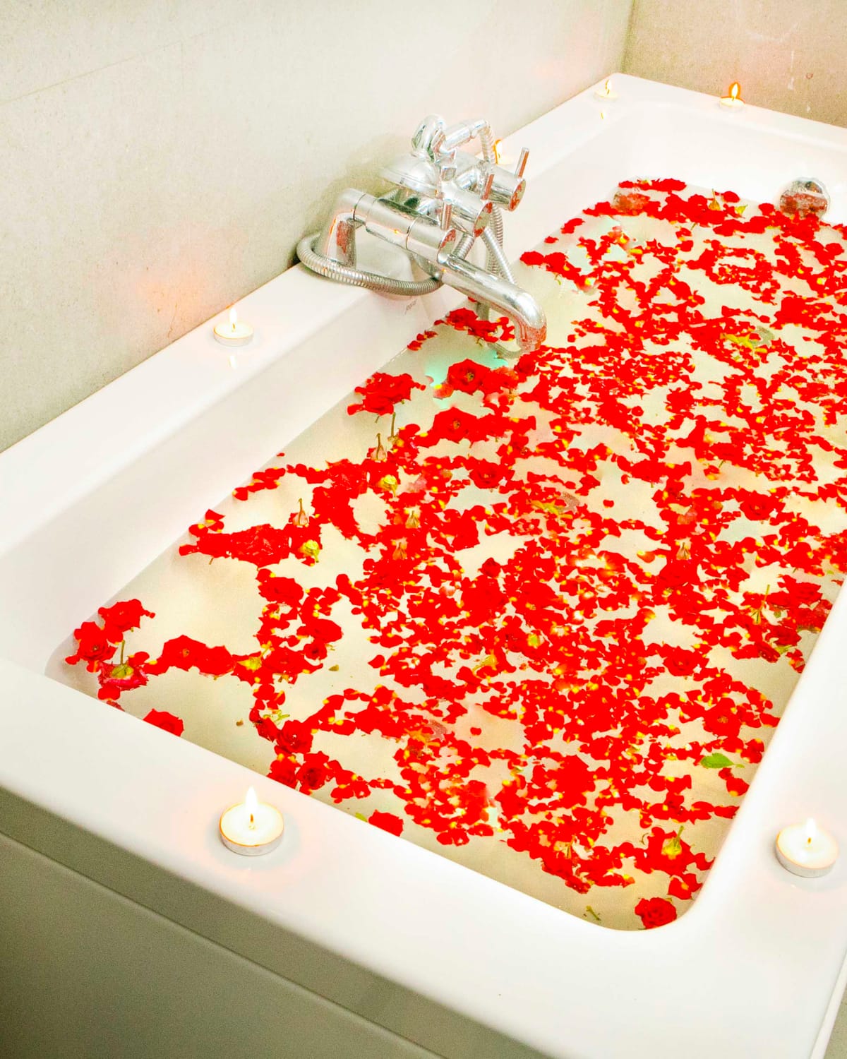 Executive Room bathtub