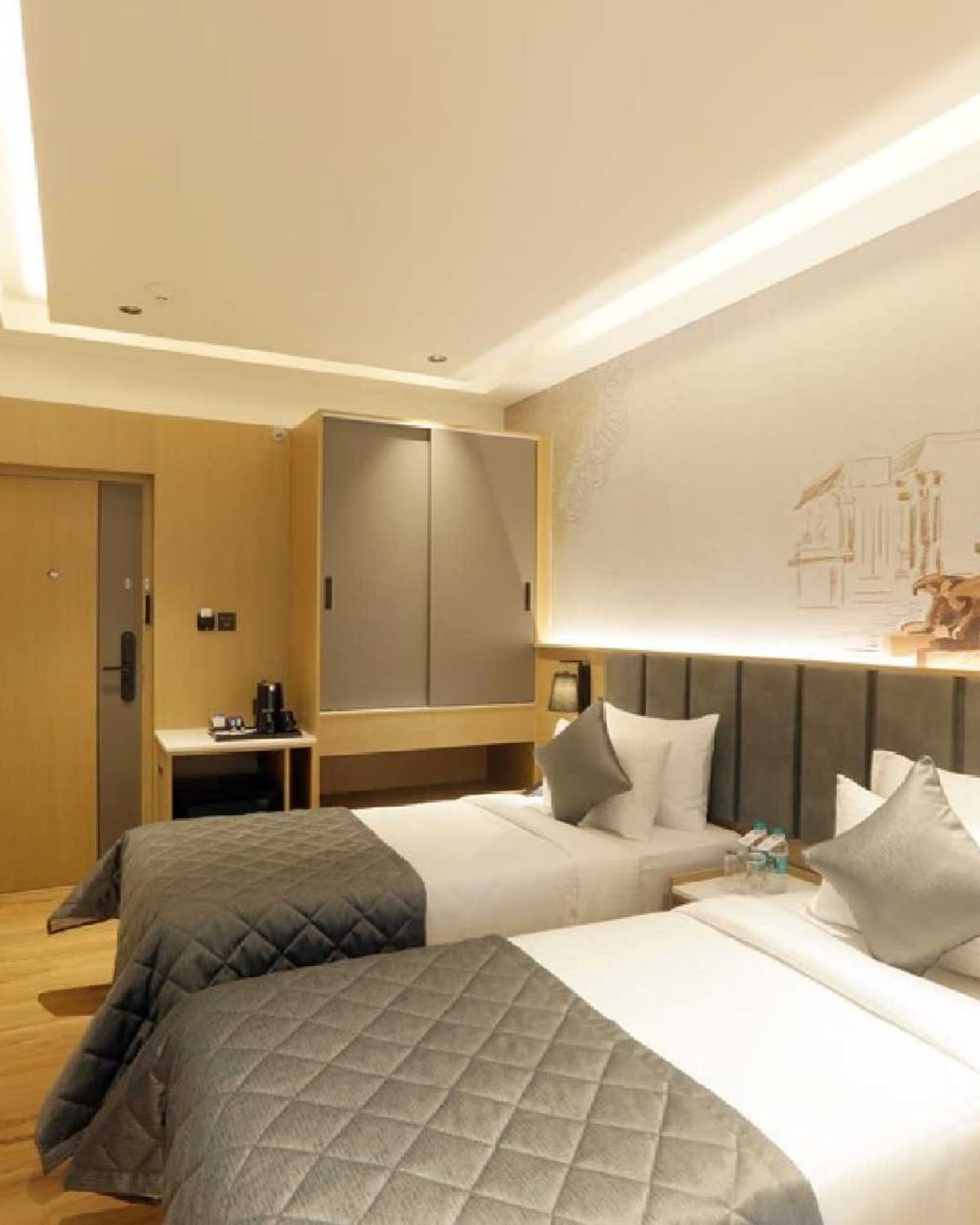 Executive Twin Room with two twin beds