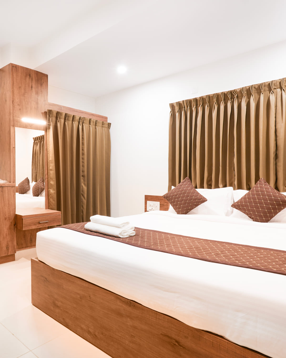 Executive Room with queen bed