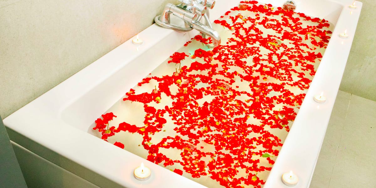 Executive Room bathtub