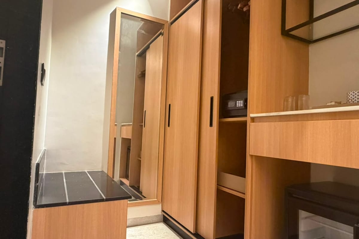 Wardrobe and minibar unit in the Smart Day Room, OMR Chennai