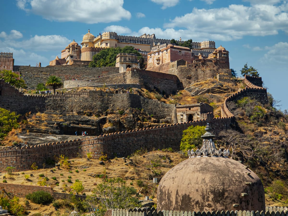 Hilltop fort and the Aravalli mountain passes that sheltered Mewar's rulers
