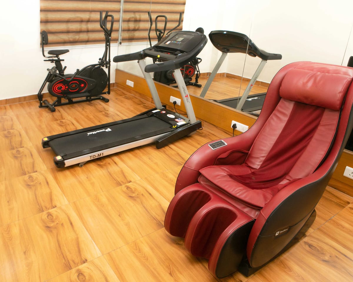 The fitness centre at Alchemy Suites, Koramangala