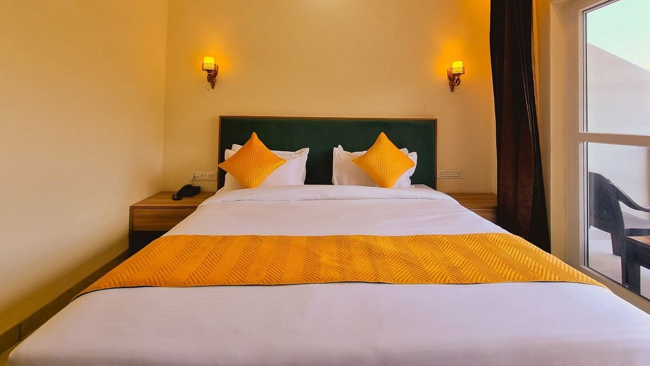 Premium Room Valley View with Balcony (3)