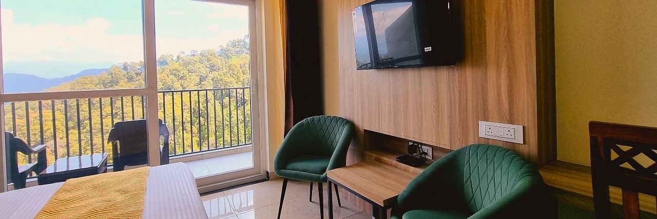 Premium Room Valley View with Balcony 1