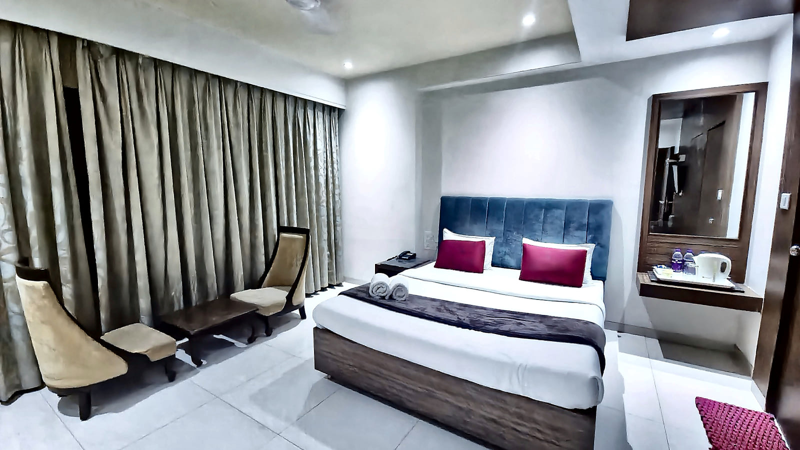 Paradise Suite
