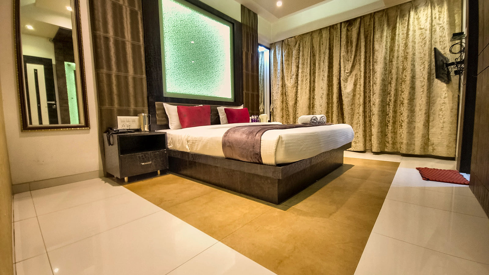 Superior Royal Double Bed Room