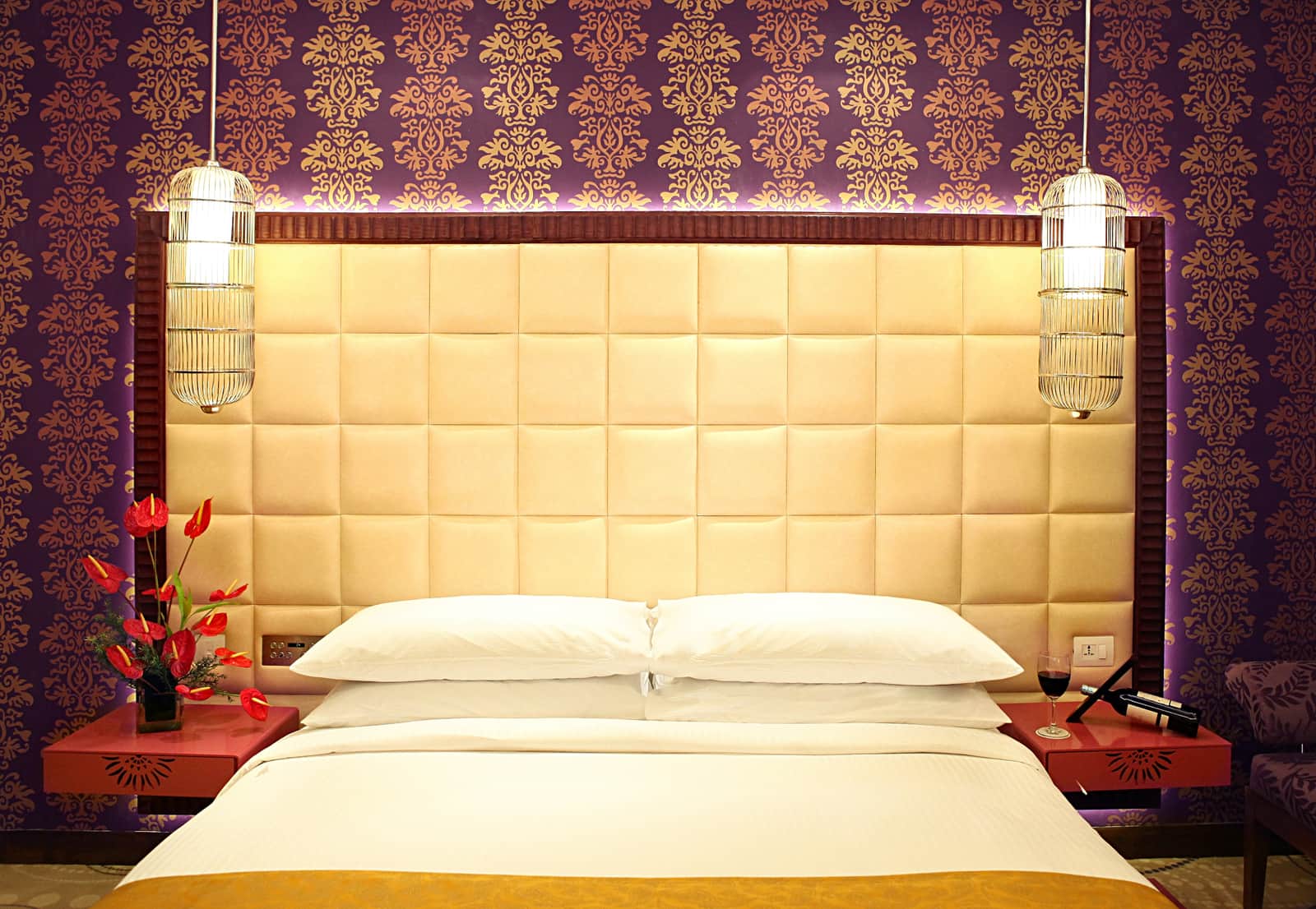 A Club Room with a king bed