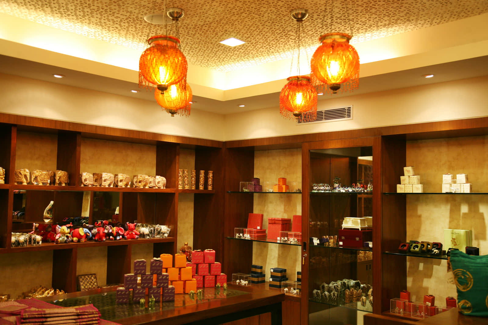 Teas and gift boxes at Craft House