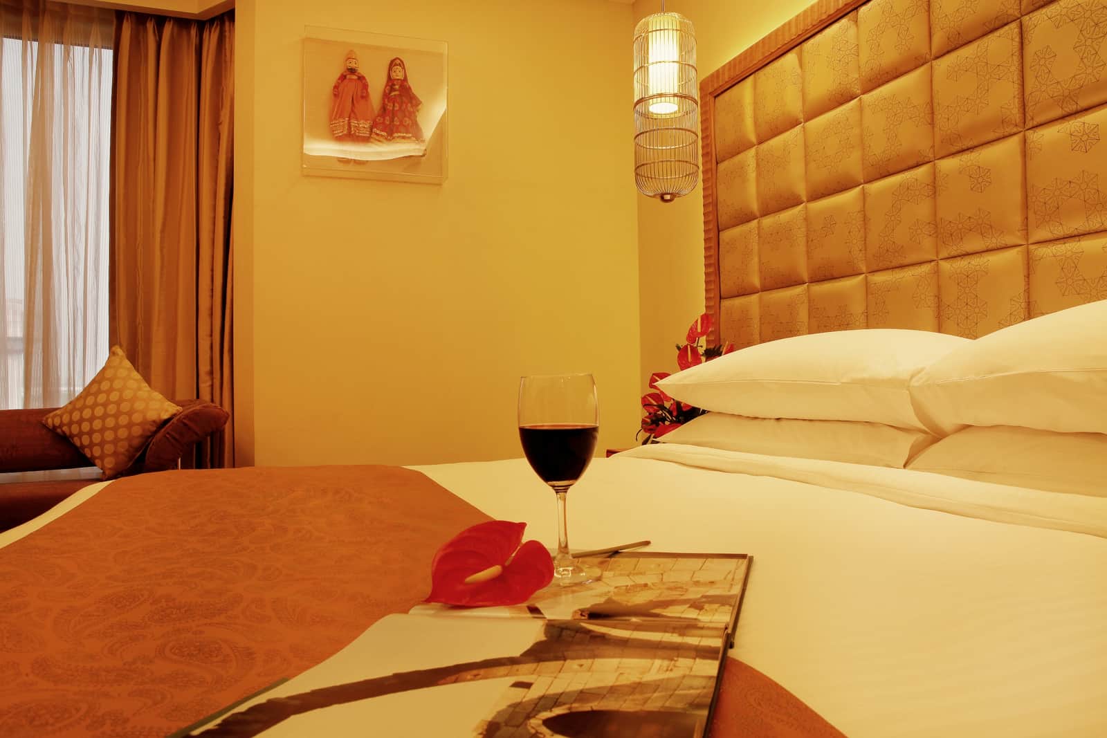 Executive Suite bedroom at The Metropolitan Hotel & Spa
