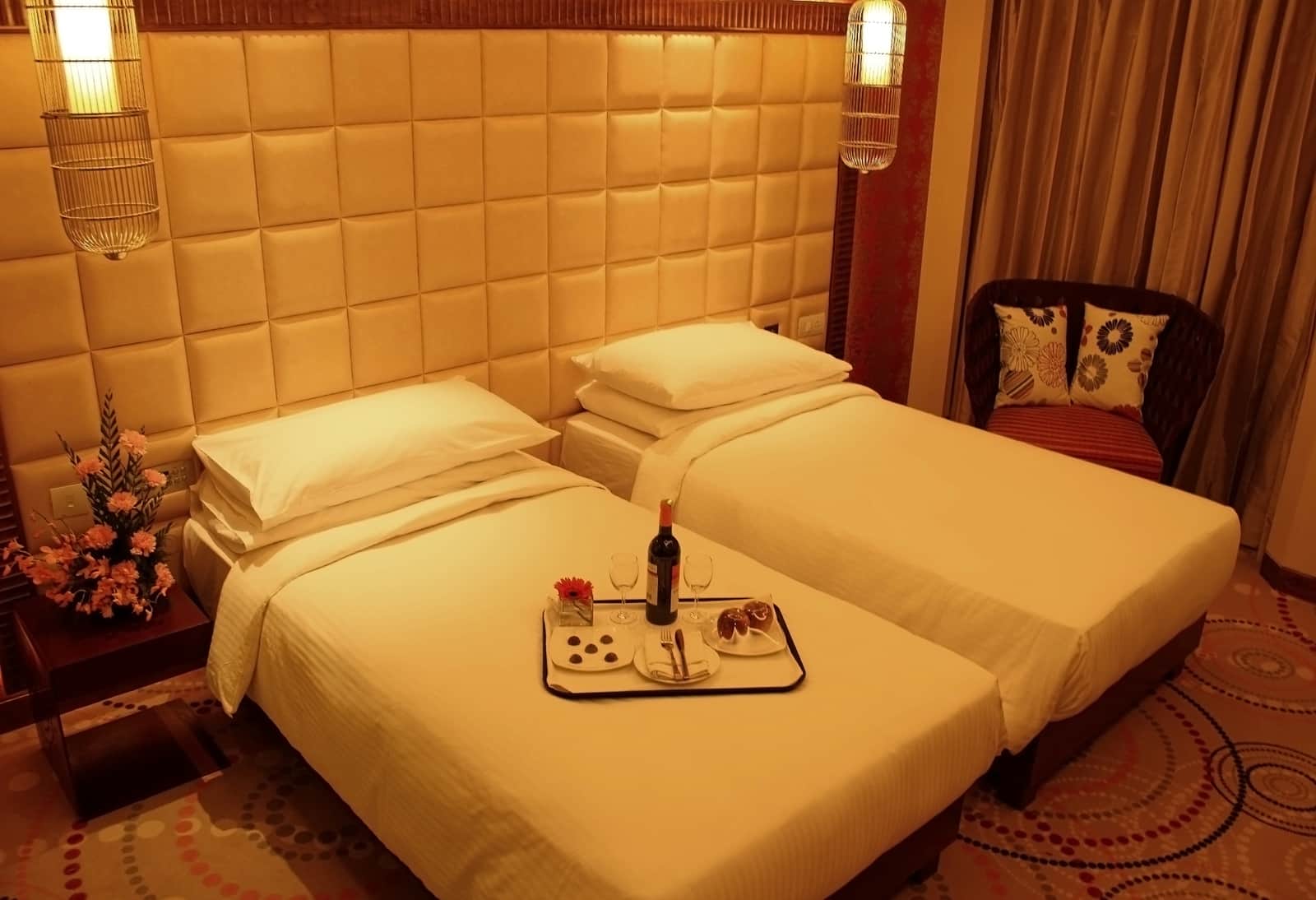 Superior Room at The Metropolitan Hotel & Spa, twin beds